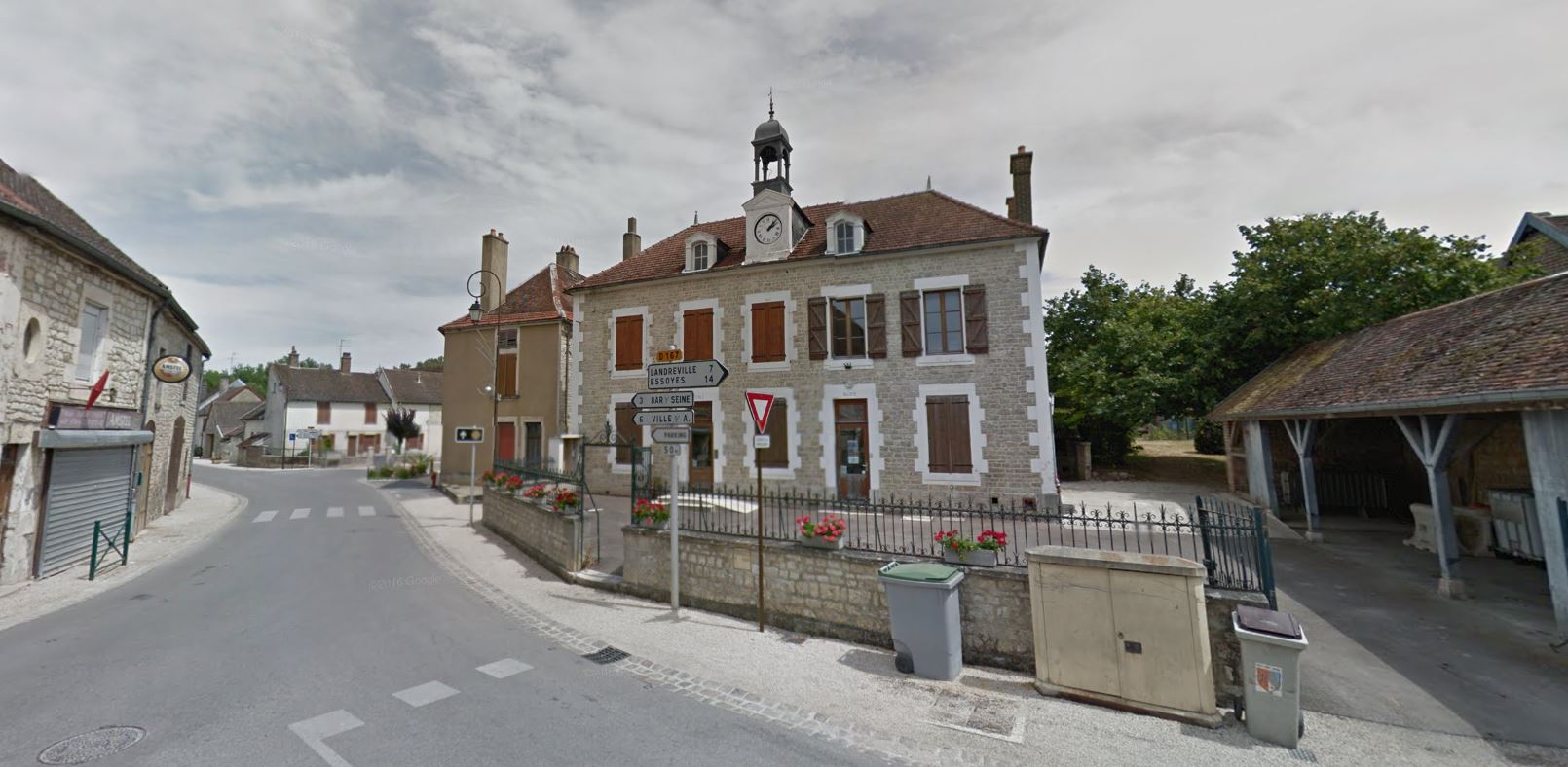 Merrey-sur-Arce (10110)